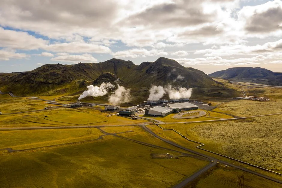 Geothermal and AI deployment drive cost stability and pricing power